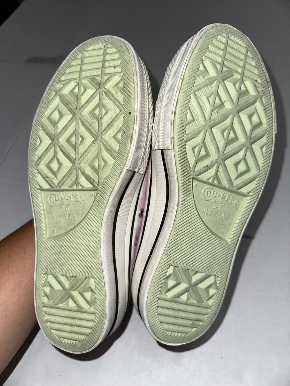 Converse size need